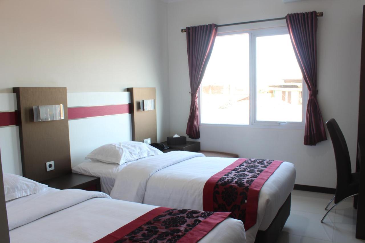 בנדונג Idea'S Hotel Jalan Ibrahim Aji מראה חיצוני תמונה